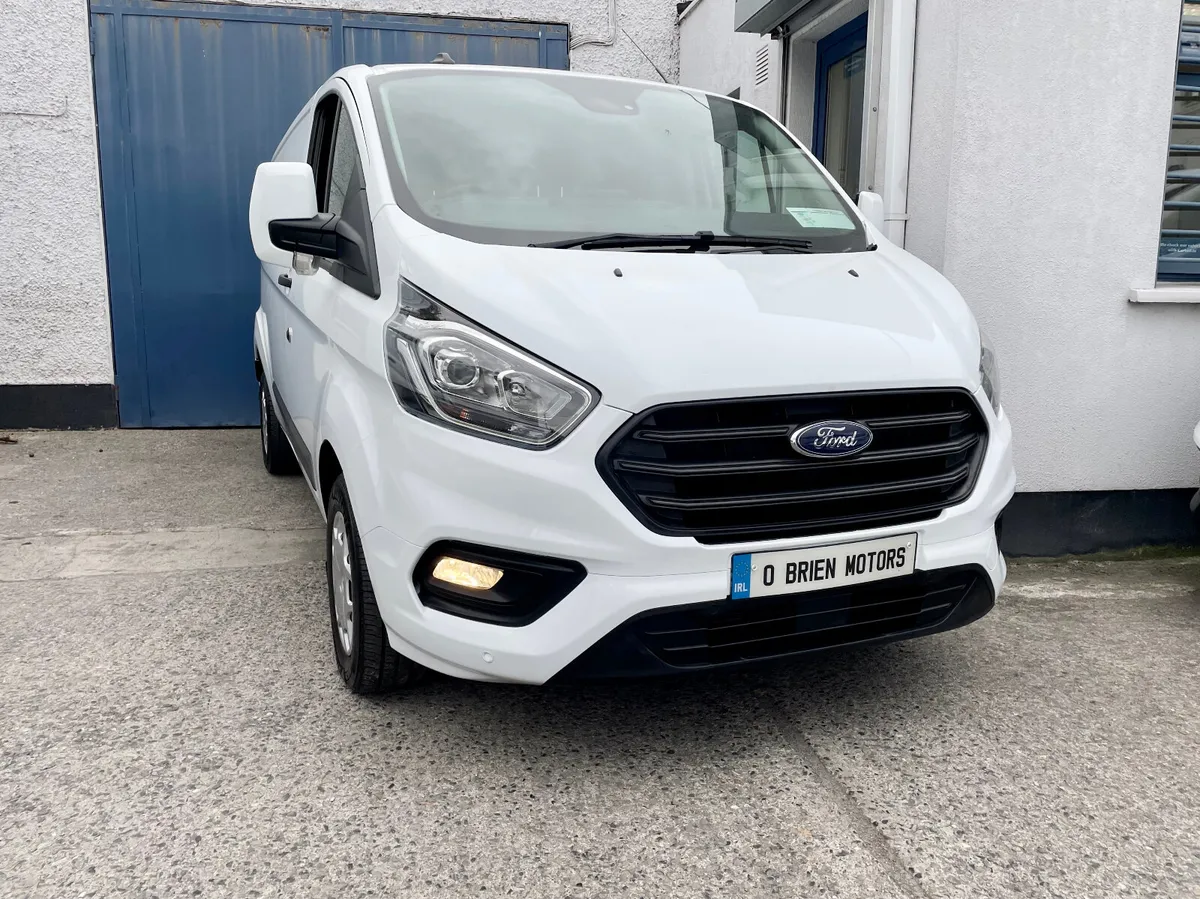 Ford Transit Custom Trend 2.0TDCI 130PS LWB,2023 - Image 1