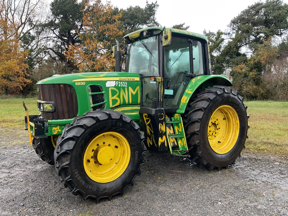 2012 John Deere 6830 4WD Tractor For Auction - Image 1