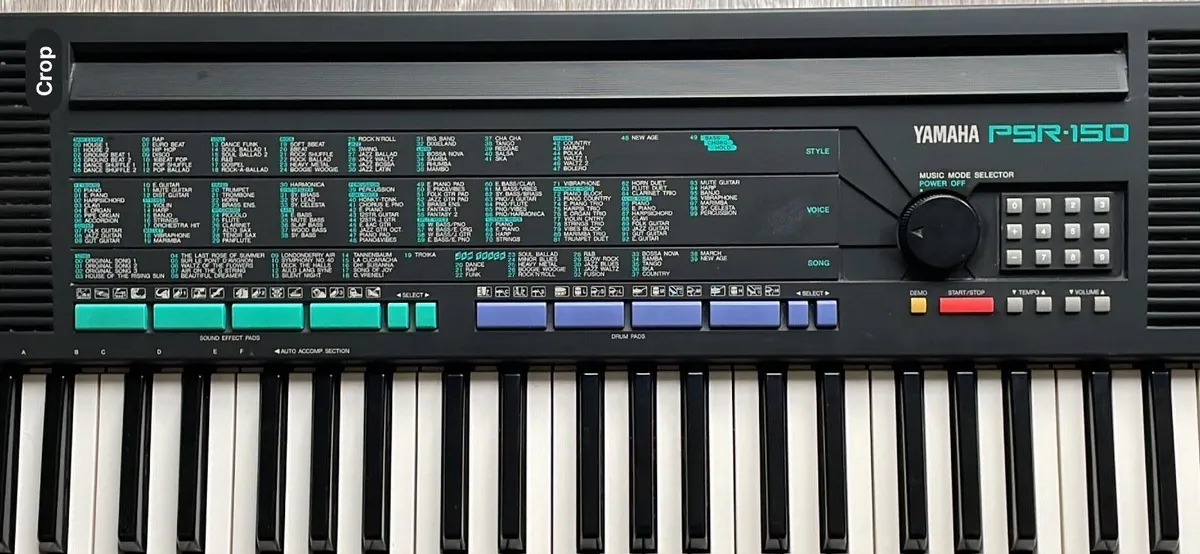 Large Yamaha Piano Keyboard - Image 3