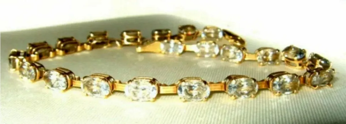 Vintage Hallmarked 14ct Gold Tennis Bracelet - Image 4