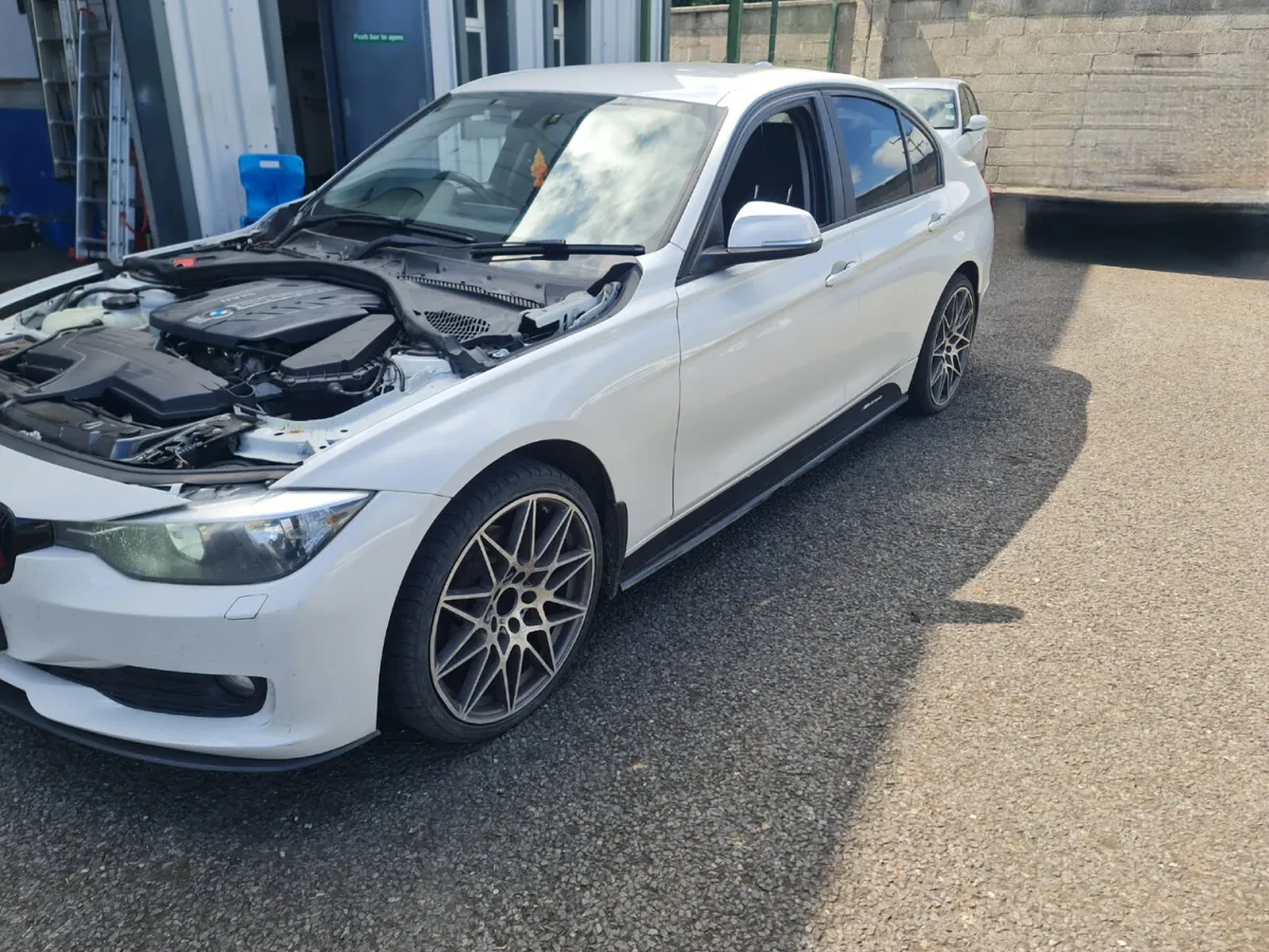 2013 BMW F30 320D SE BREAKING PARTS A96 N47D20C - Image 3
