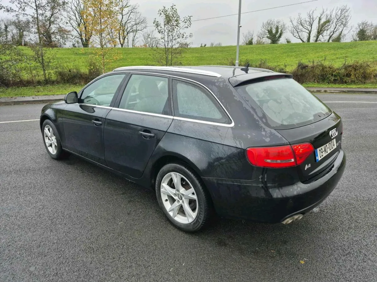 Audi A4 Estate automatic gearbox - Image 2