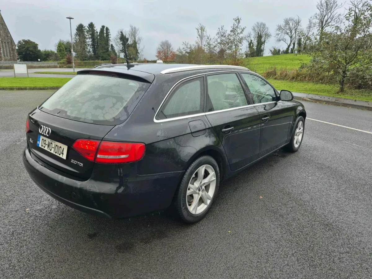 Audi A4 Estate automatic gearbox - Image 3