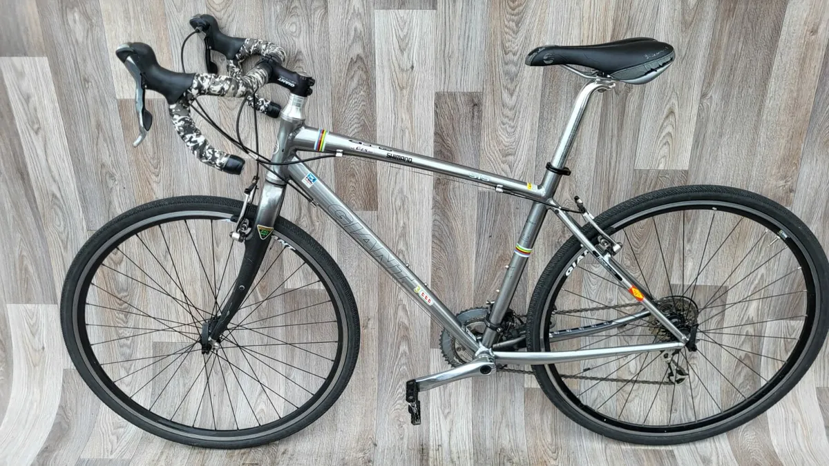 Giant CROSS, SUPER LIGHTWEIGHT - Image 2