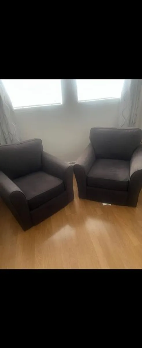 2 arm chairs