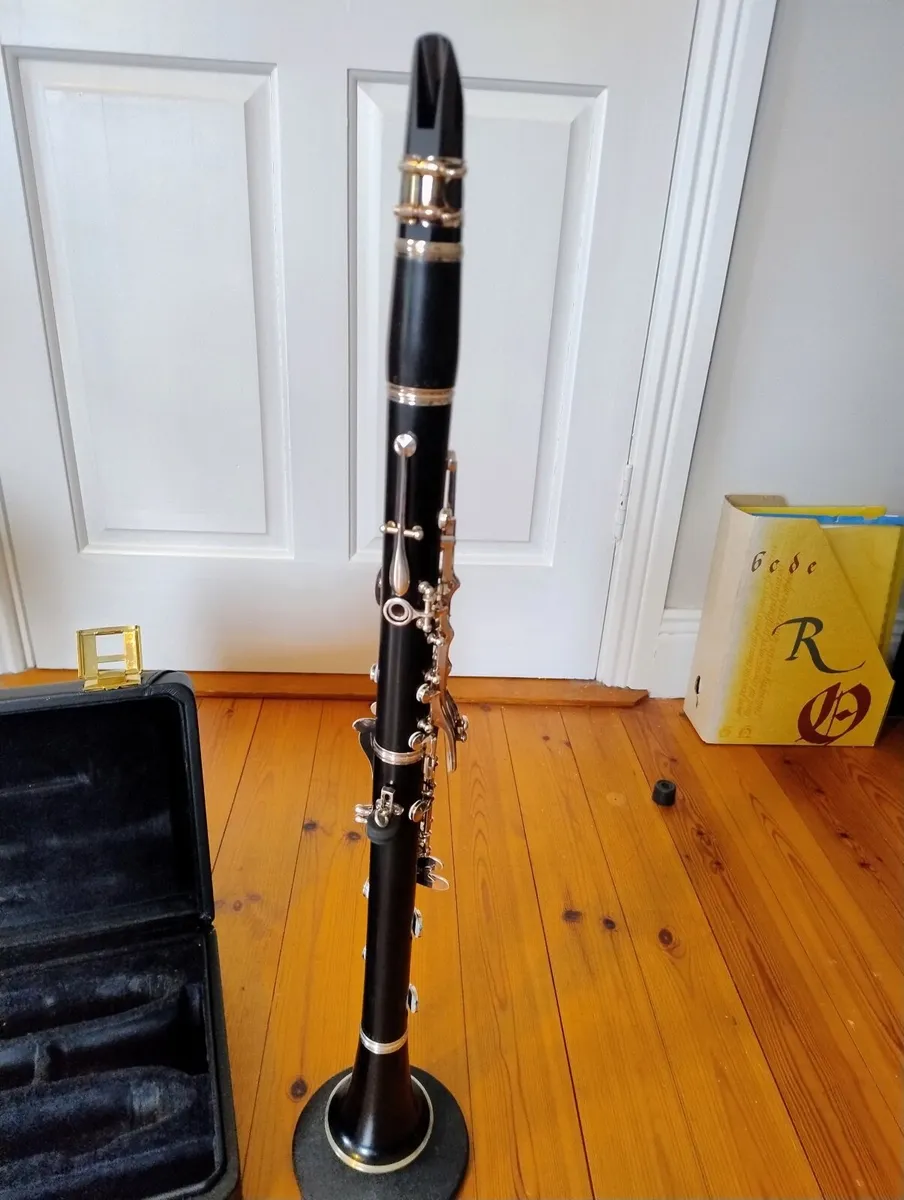 Buffet Crampon E13 Bb clarinet - Image 2
