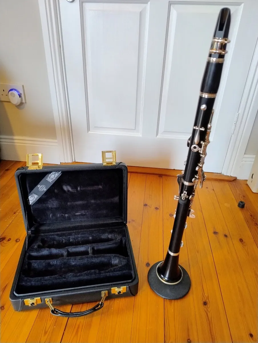 Buffet Crampon E13 Bb clarinet - Image 3