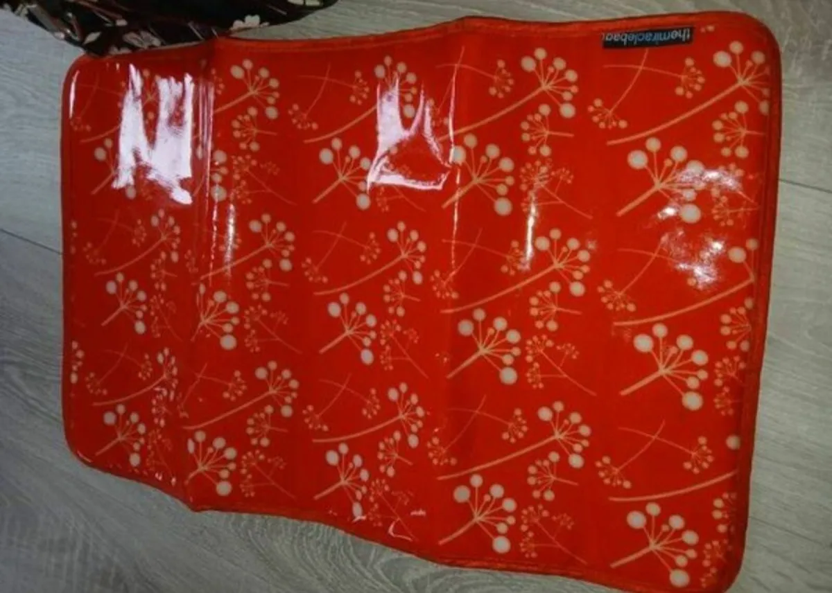 Newborn Baby bundle changing bag with nappies, 2 o - Image 3