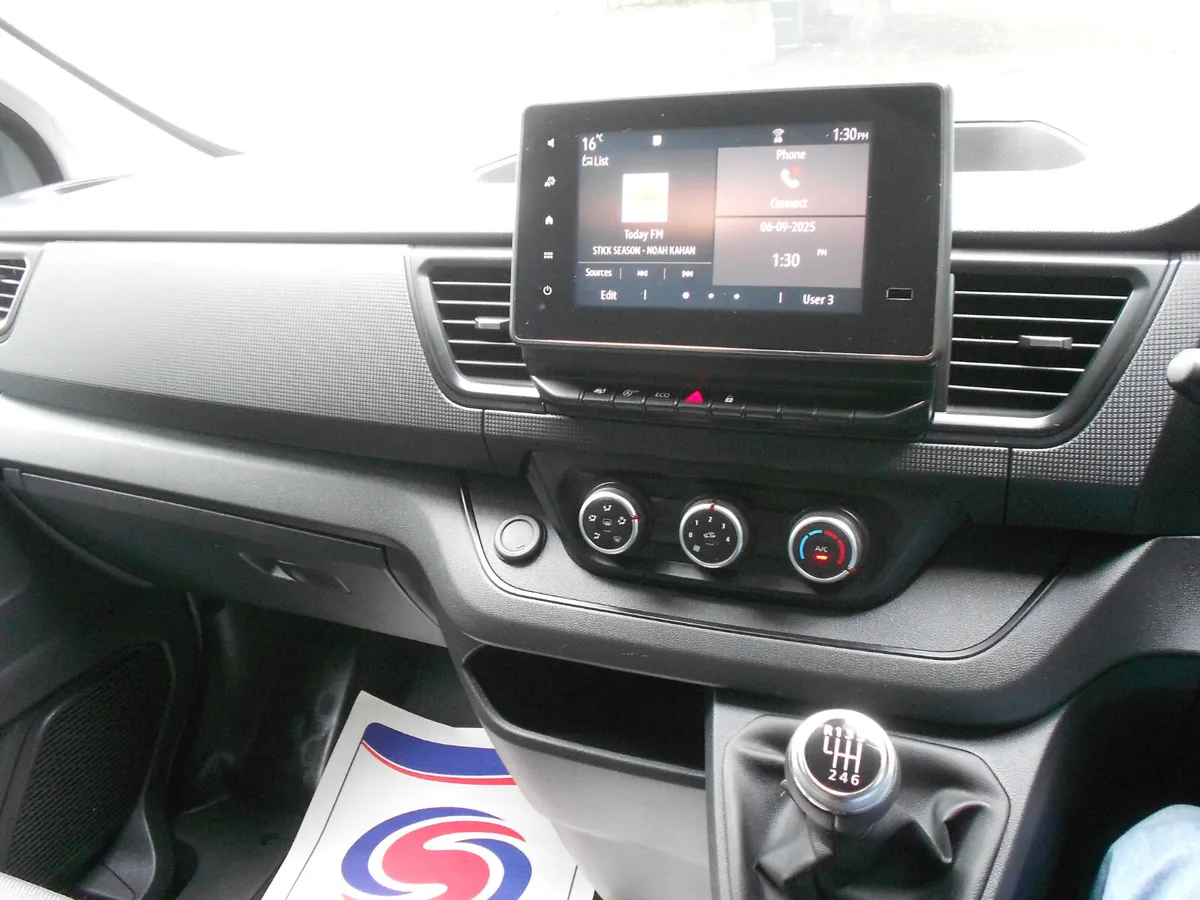 Renault Trafic 2023 - Image 1