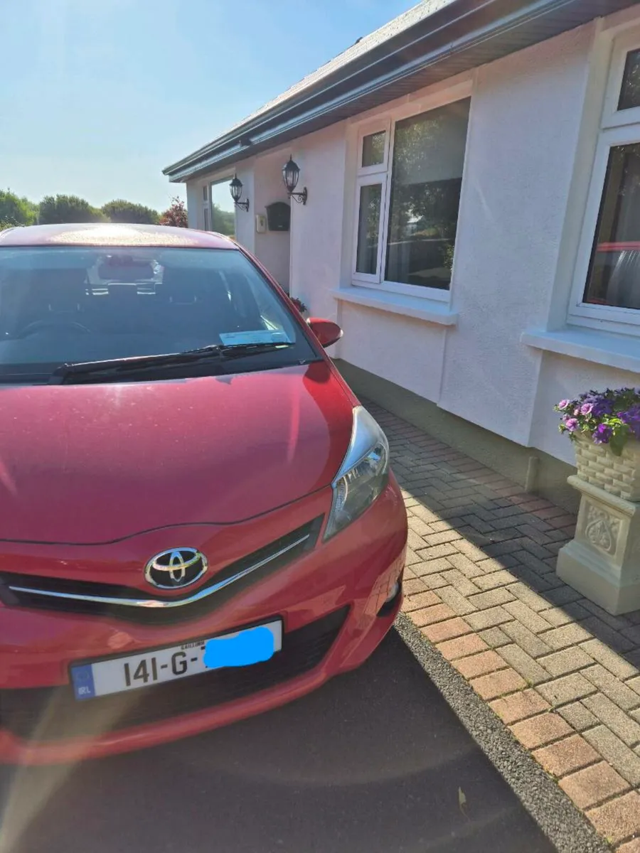 Toyota Yaris 1.3 - Image 4