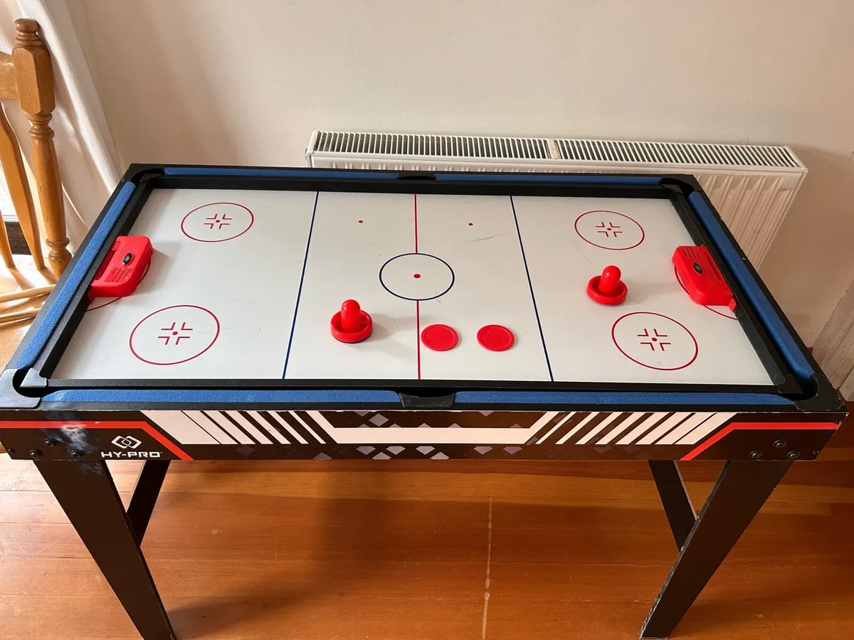 Fuzzball - pool table - Image 1