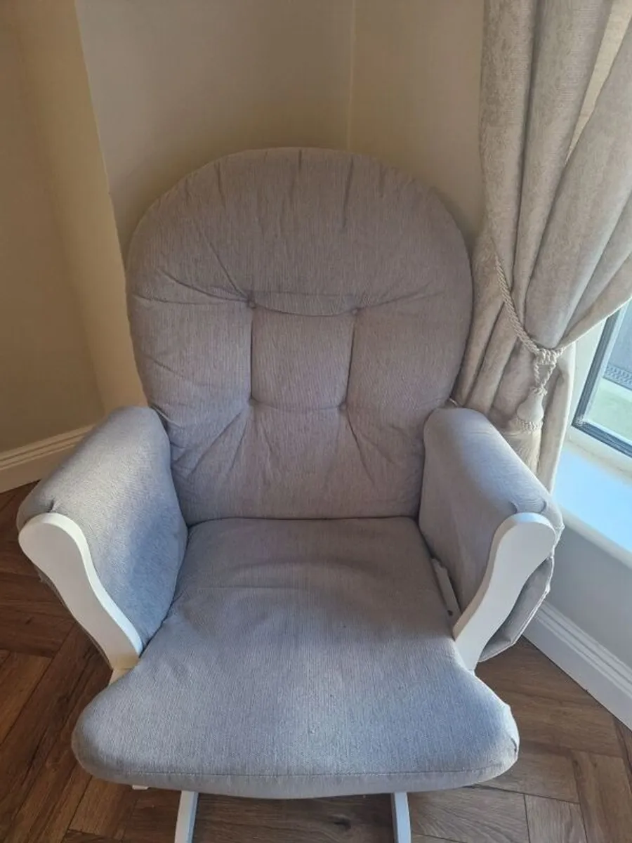 Babylo Nursing Chair and Footstool - Image 2