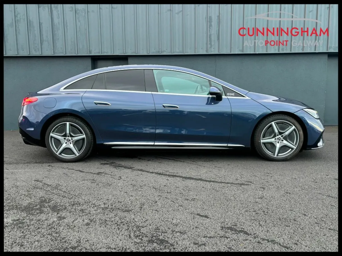 Mercedes-Benz EQE 300 AMG PREMIUM - Image 3