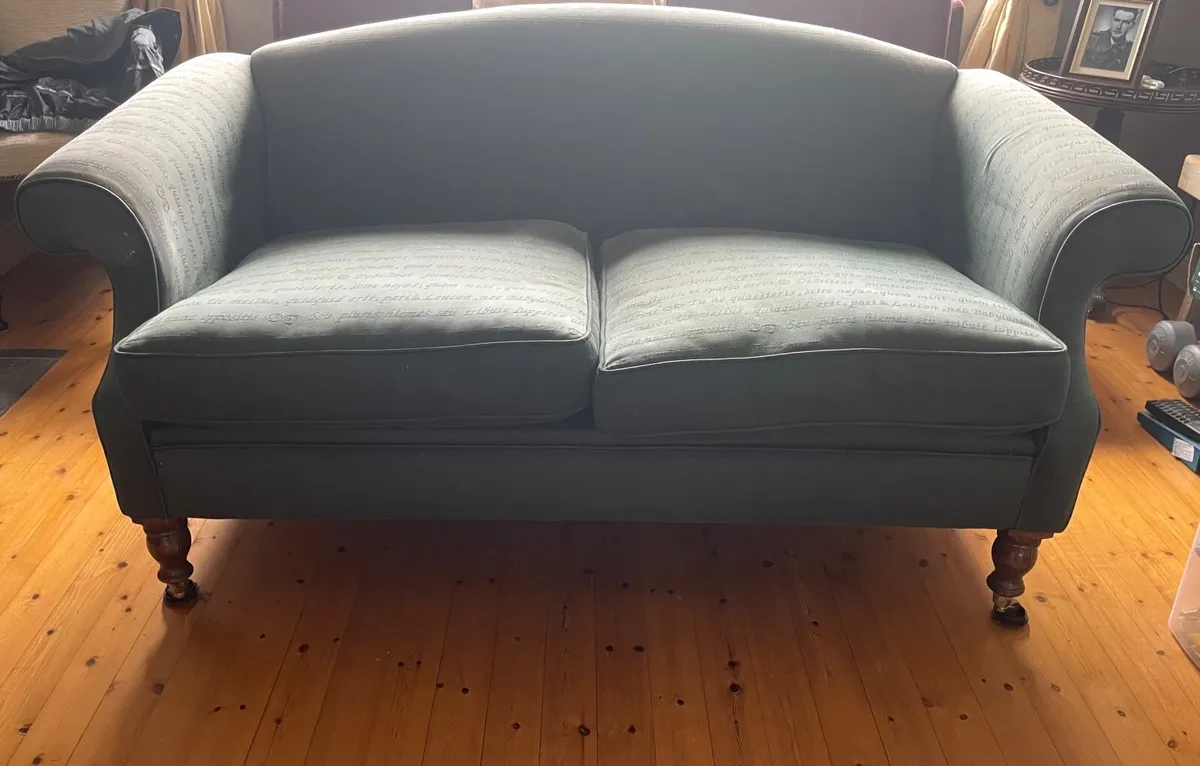 2 seater settee - Image 1