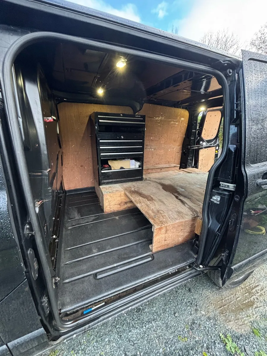 Ford transit custom - Image 4