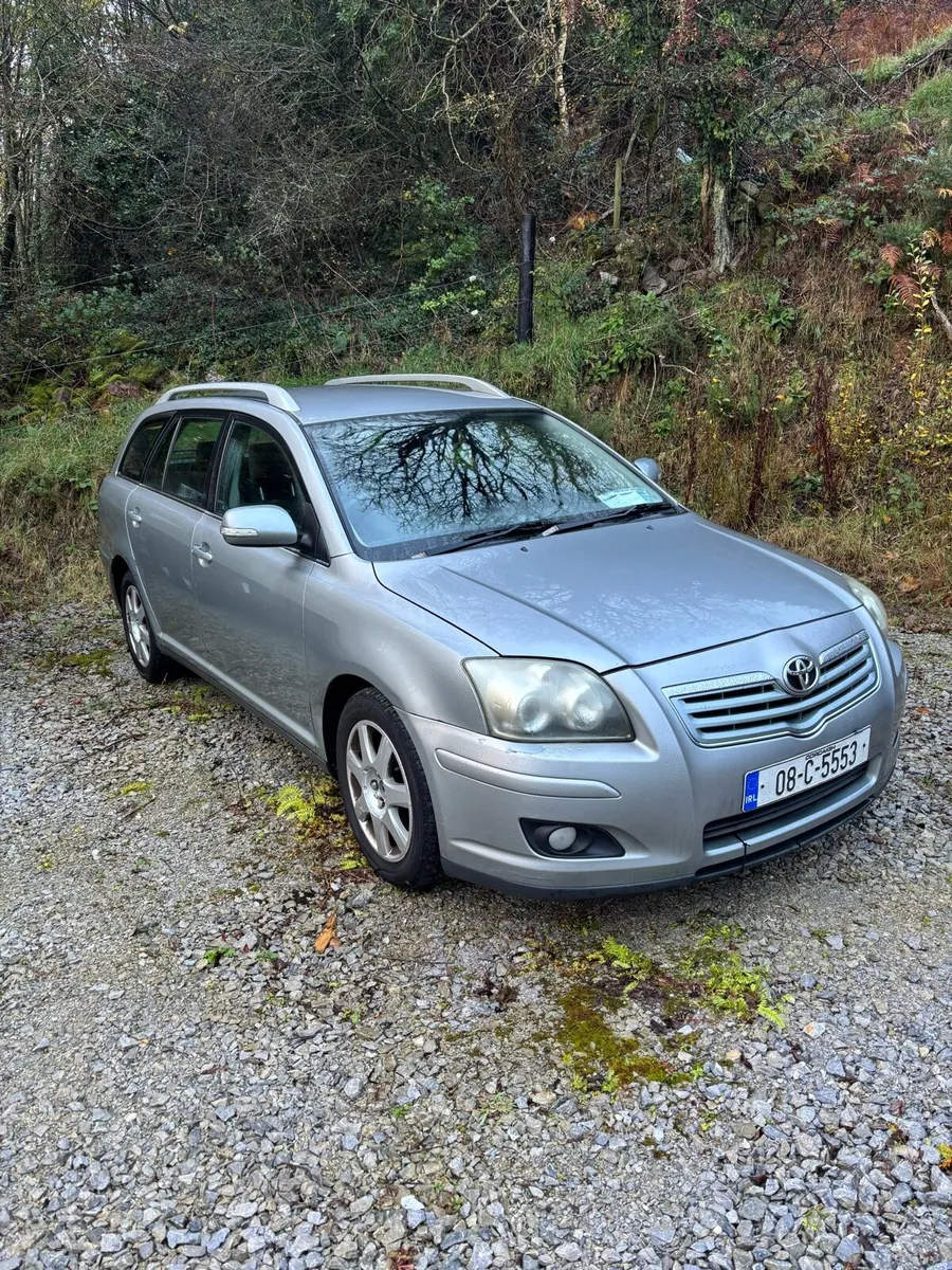 Toyota Avensis - Image 1