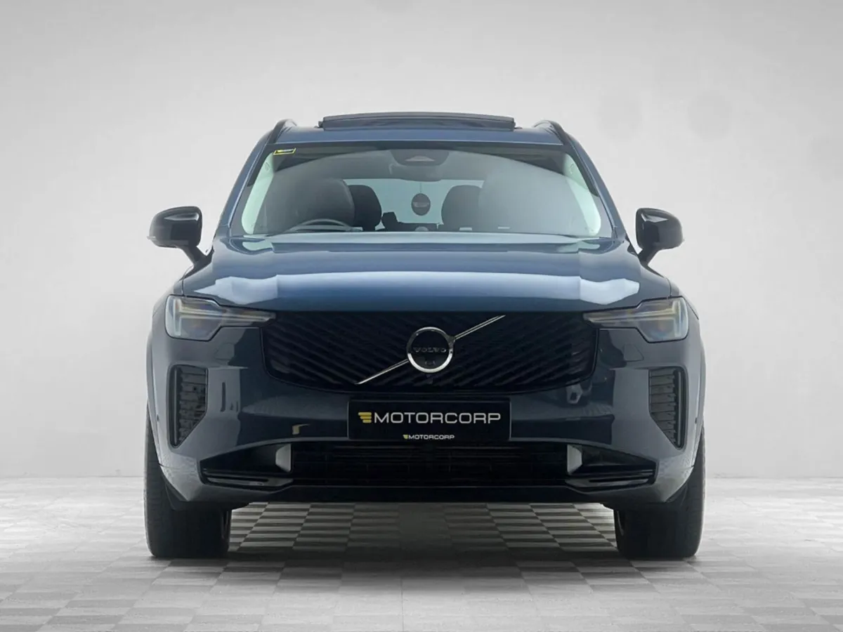 Volvo XC90 ULTRA T8 RECHARGE 2.0 PHEV *7 SEATER* - Image 2