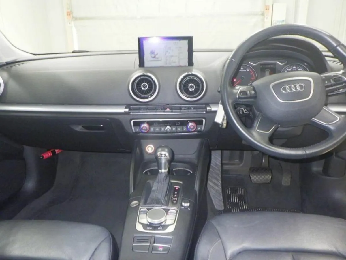 Audi A3 1.4 TFSI Leather Seats - Image 2