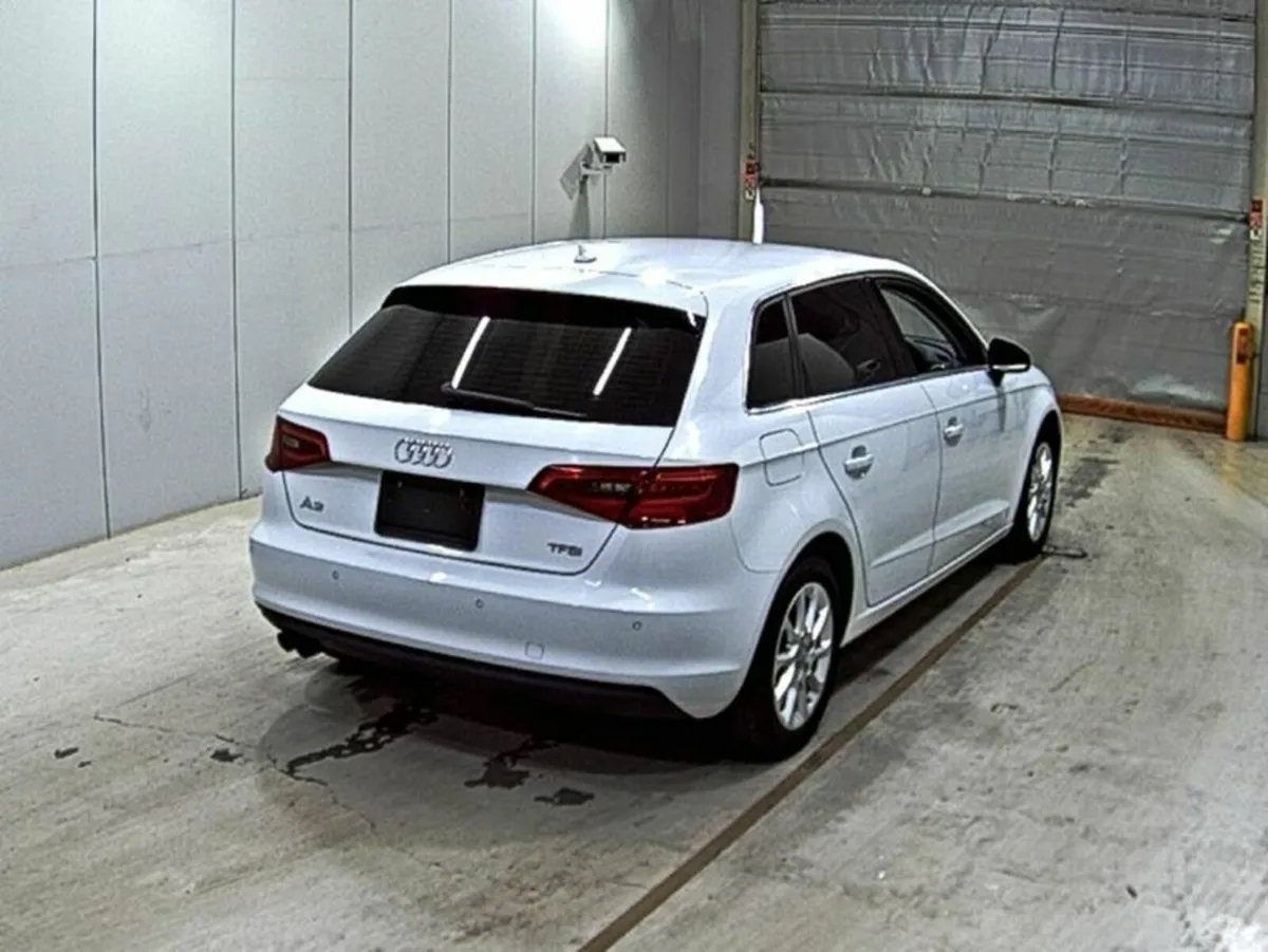 Audi A3 1.4 TFSI Leather Seats - Image 3