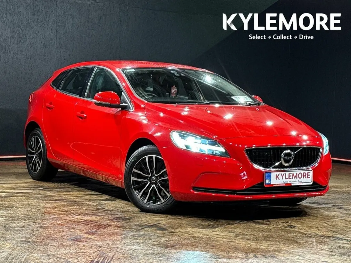 Volvo V40 1.5 AUTOMATIC - FACTORY ALLOYS - CRUISE - Image 1