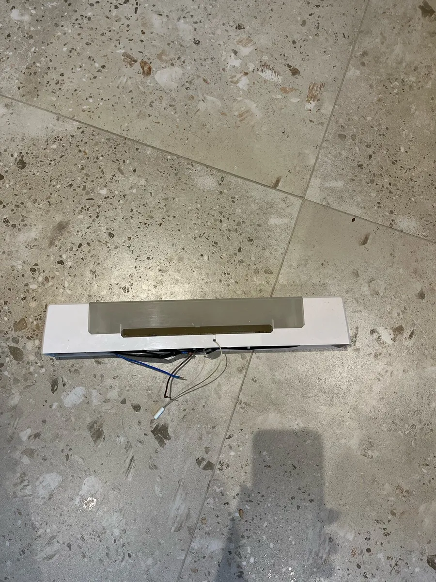 Strip light - Image 1