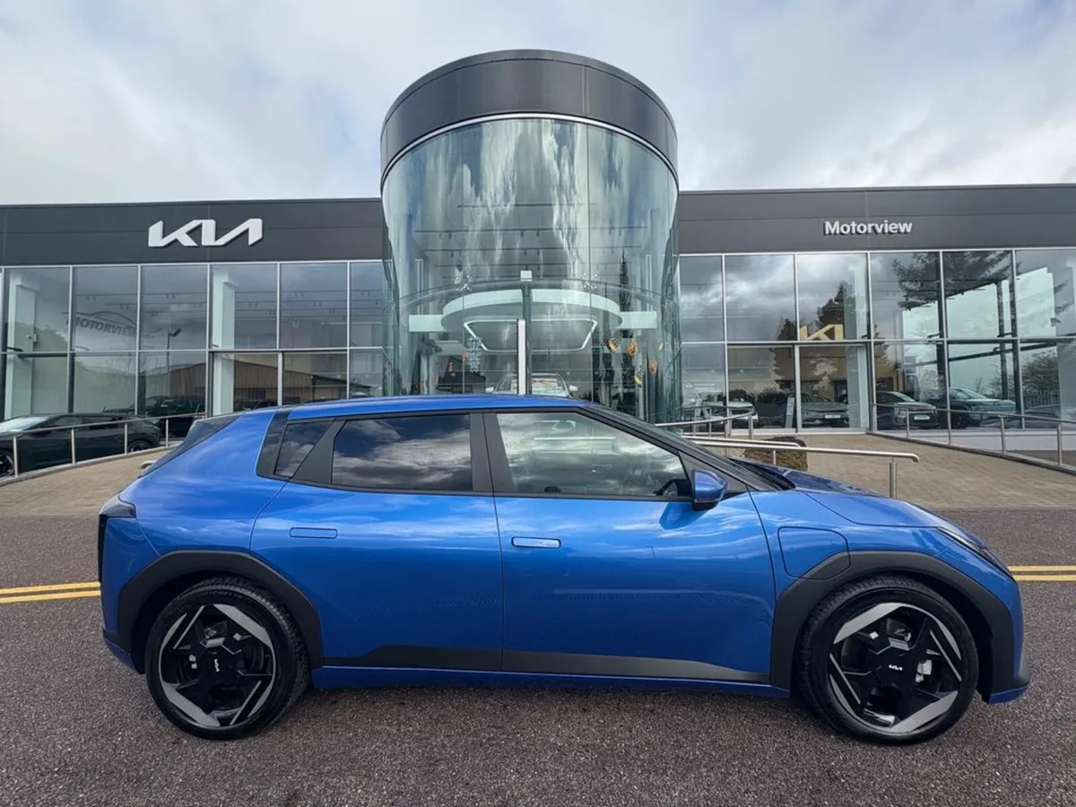 Kia EV4 Limited edition DEMO EV4 K3, **81kwh batte - Image 1