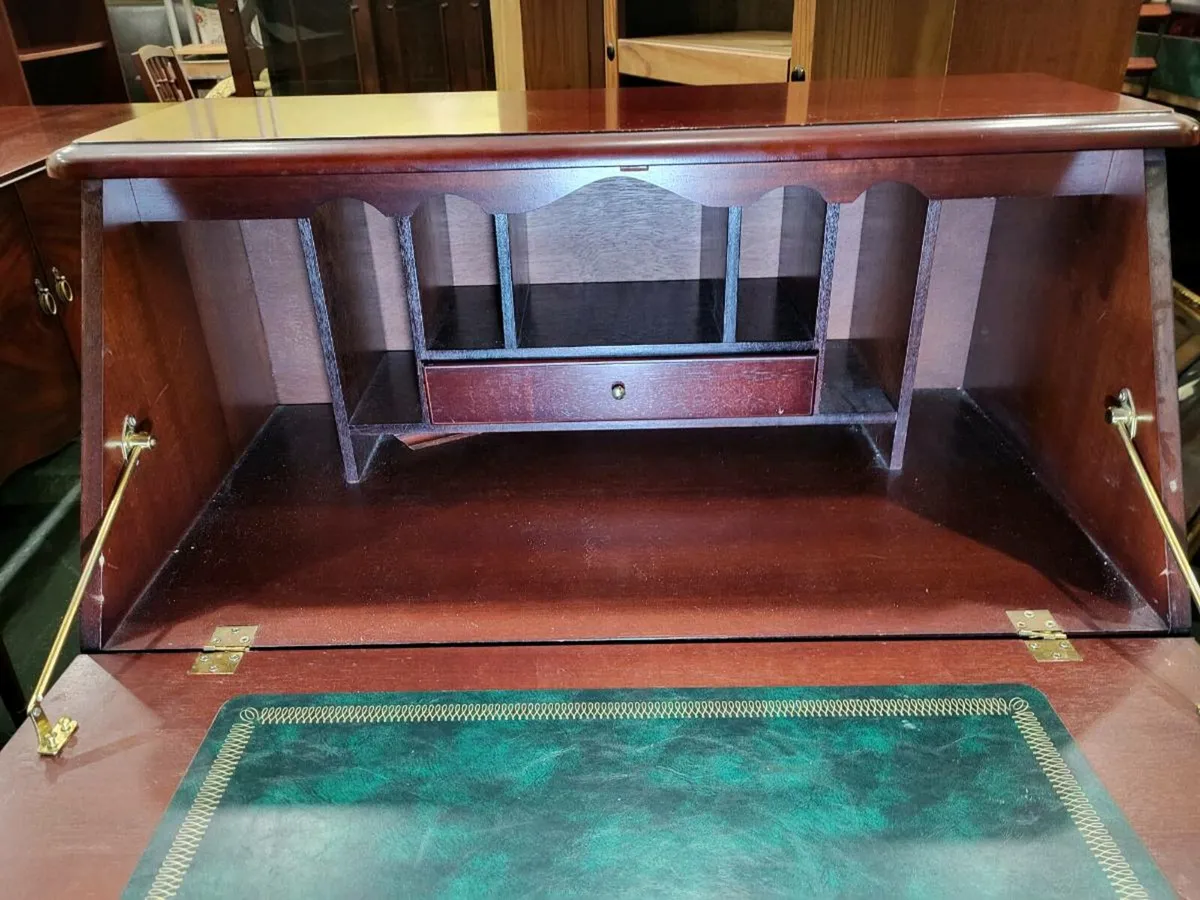 Mahogany Bureau - Image 2