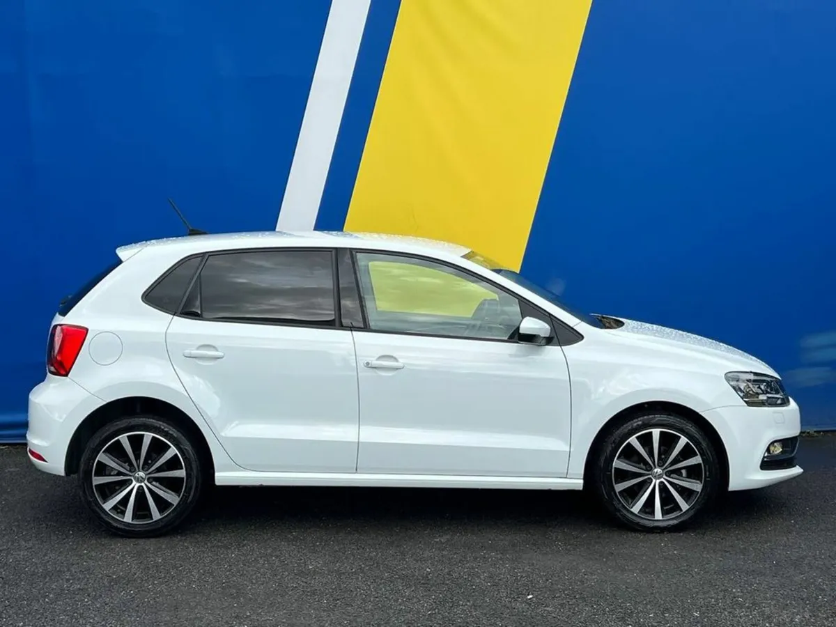 Volkswagen Polo HIGHLINE 1.2 TSI AUTO // DIAMOND C - Image 2