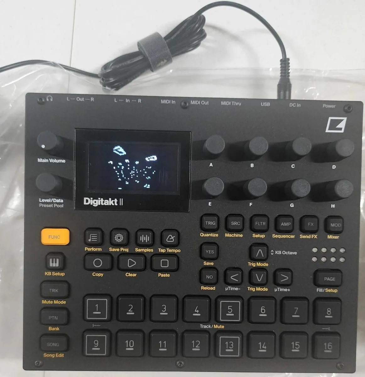 Elektron Digitakt II 16-Track Drum Computer - Image 3