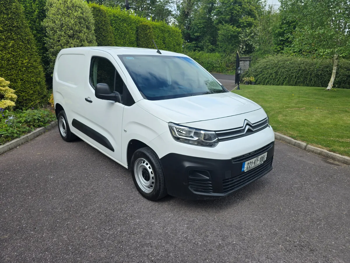 Citroen Berlingo 2022 - Image 1