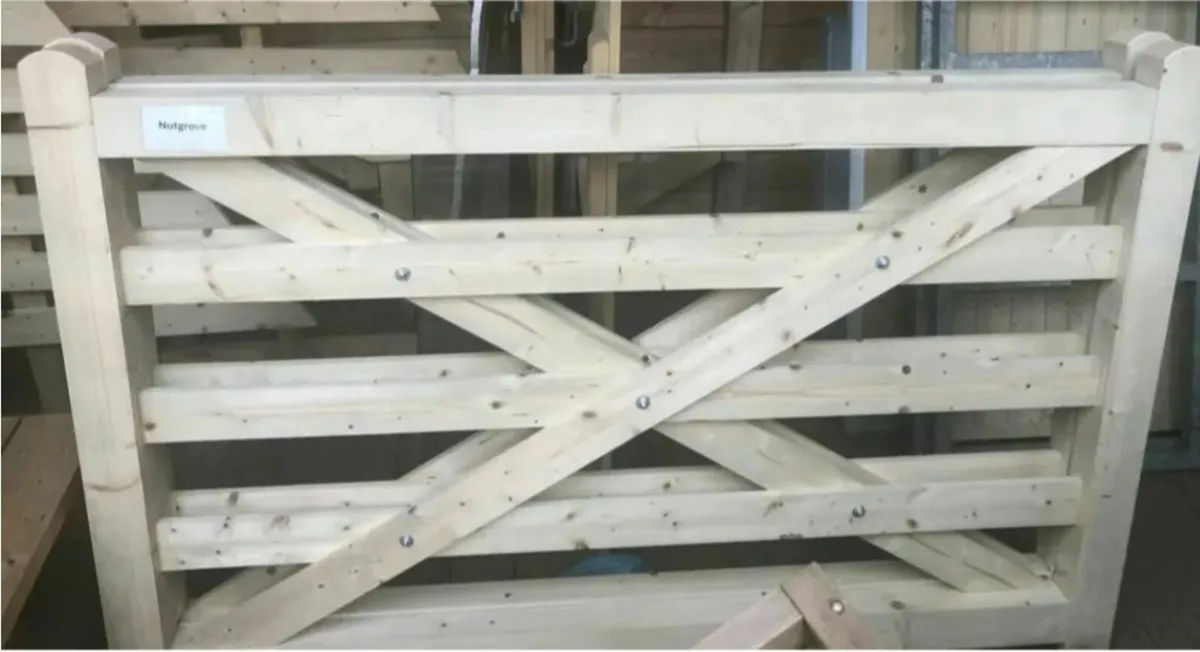 Field Gate Nutgrove Single- made to order - Image 2