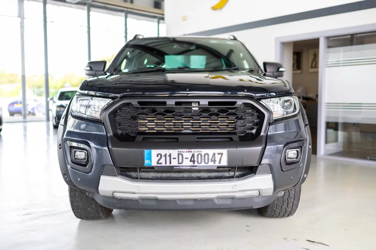 Ford Ranger 2.0 WILDTRAK 4X4 4DR AUTO - Image 2