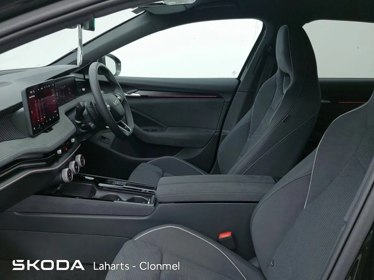 Skoda Superb SPORT 2.0TDI 150HP DSG - Image 4