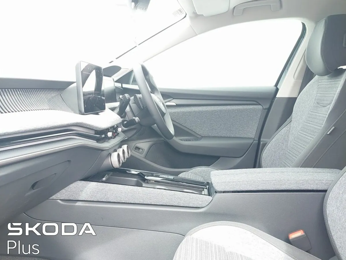 Skoda Superb SELECTION 2.0TDI 150HP DSG - Image 4