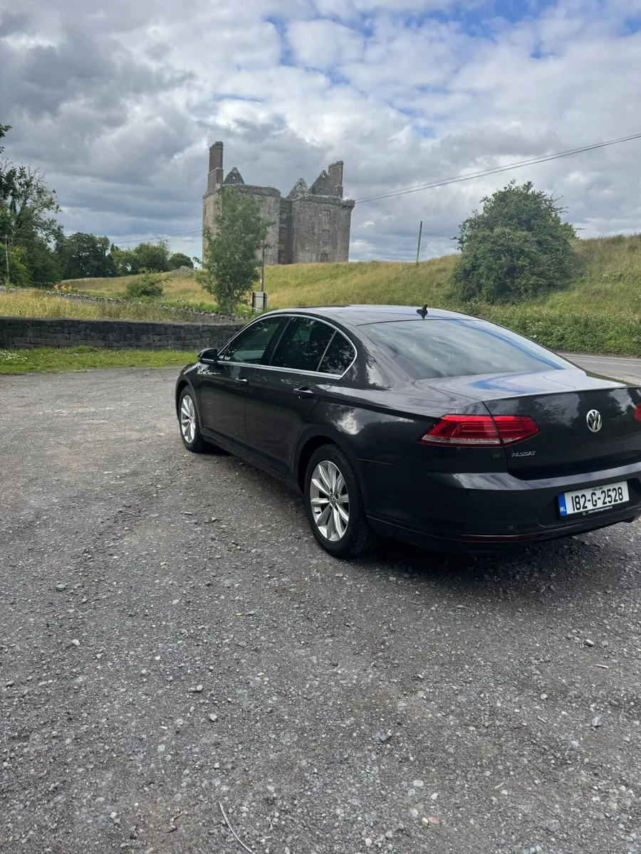 Volkswagen Passat 2018 - Image 1
