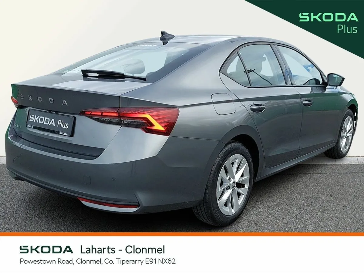 Skoda Octavia SELECTION 1.5TSI 115HP - Image 3