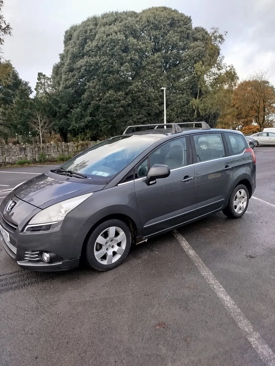 Peugeot 7 seater - Image 2