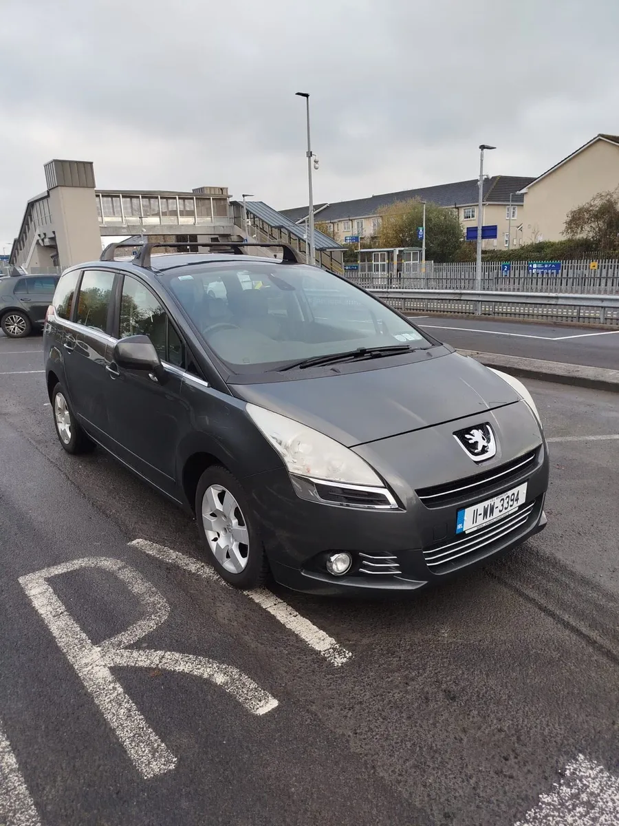 Peugeot 7 seater - Image 4