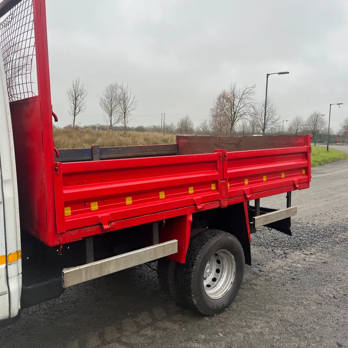 Iveco tipper - Image 4