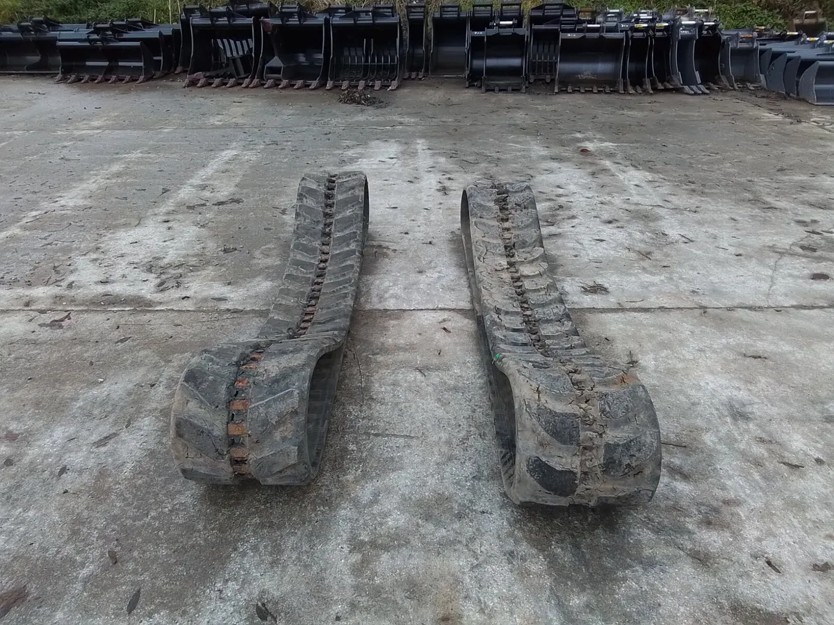 KUBOTA  5  TON  TRACKS - Image 2