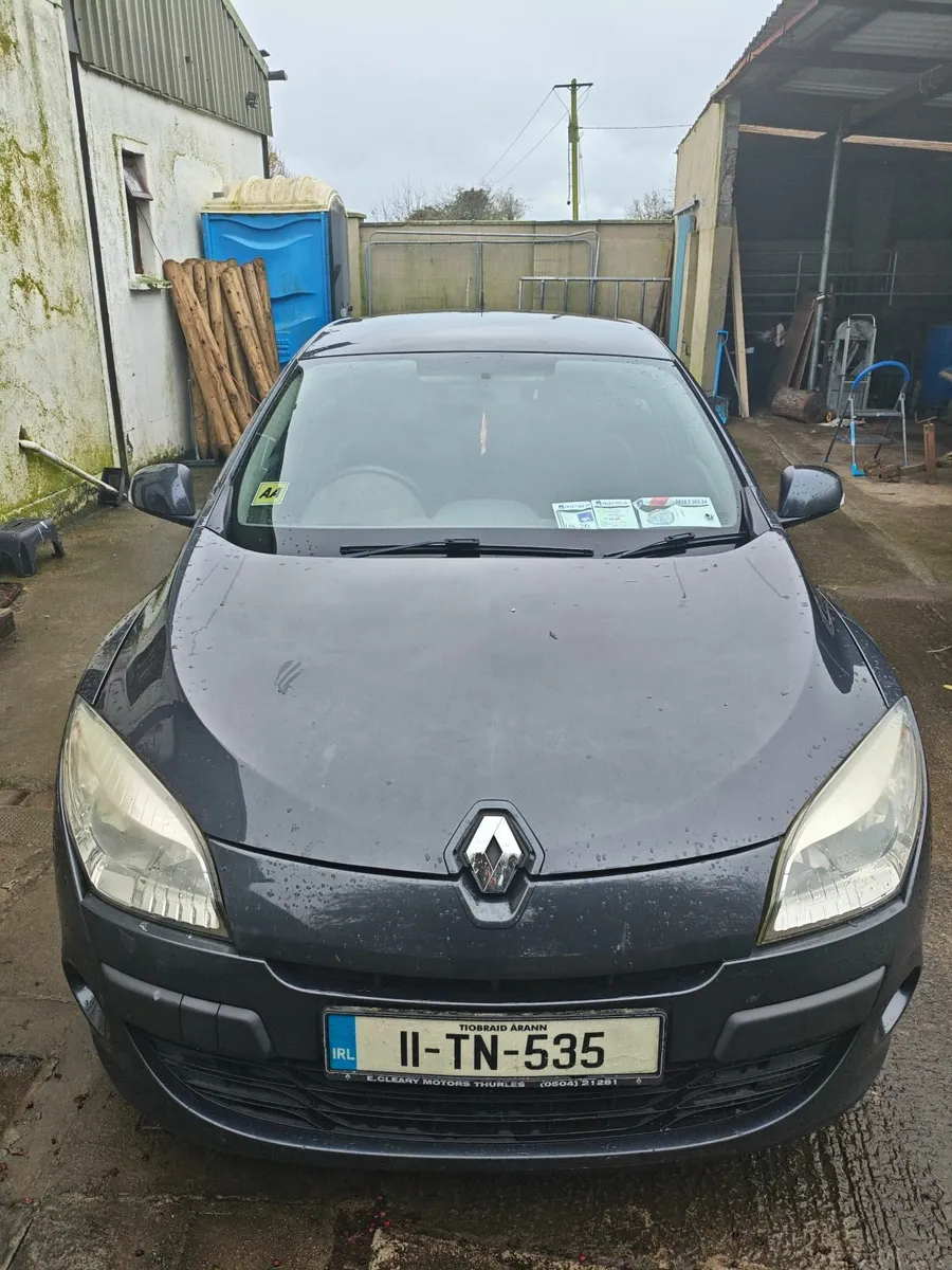 Renault Megane 2011 - Image 1