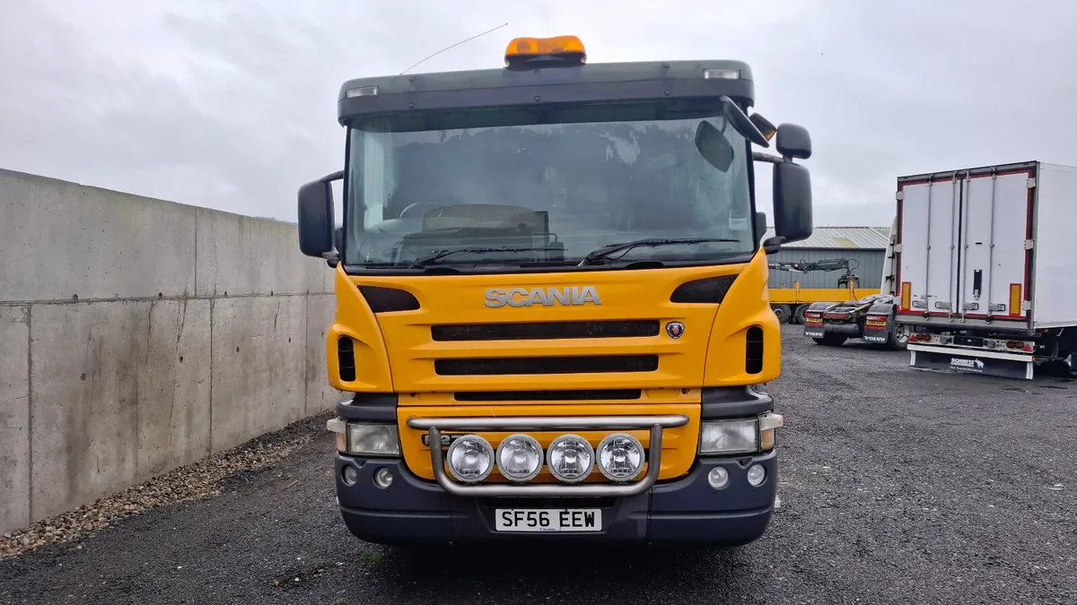 2006 Scania P270 Beaver Tail - Plant Body , 6x2 - Image 2