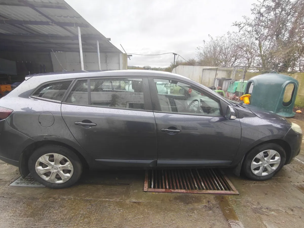 Renault Megane 2011 - Image 3