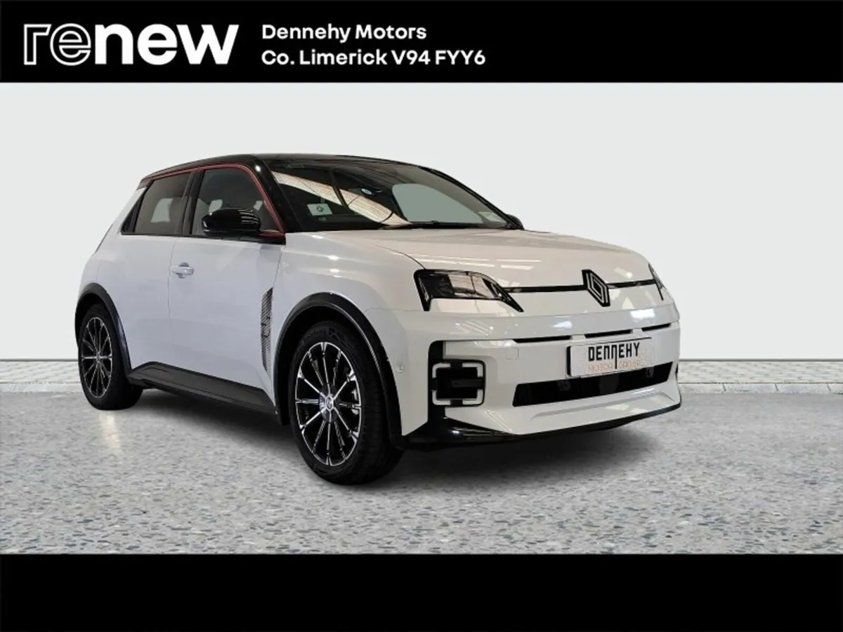 Renault 5 ETECH 52kwh 150hp Iconic - Image 1