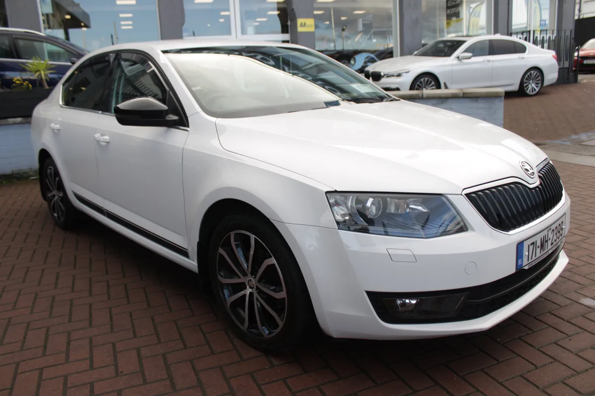 Skoda Octavia 2017 - Image 2
