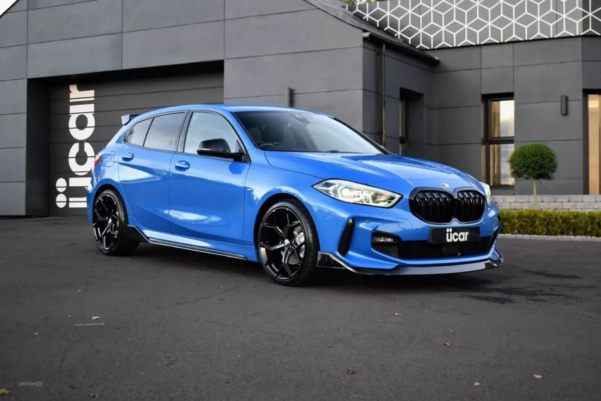 BMW 1 Series 2.0 118D M Sport Auto 5dr - Image 1