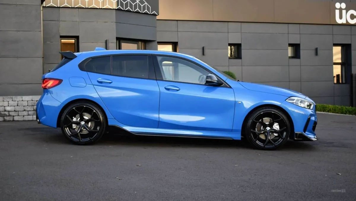 BMW 1 Series 2.0 118D M Sport Auto 5dr - Image 4