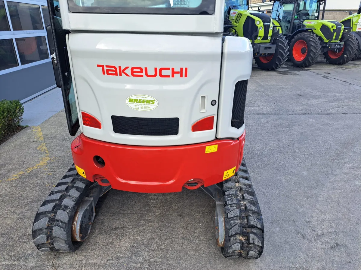Takeuchi TB325R Mini Digger - Image 3