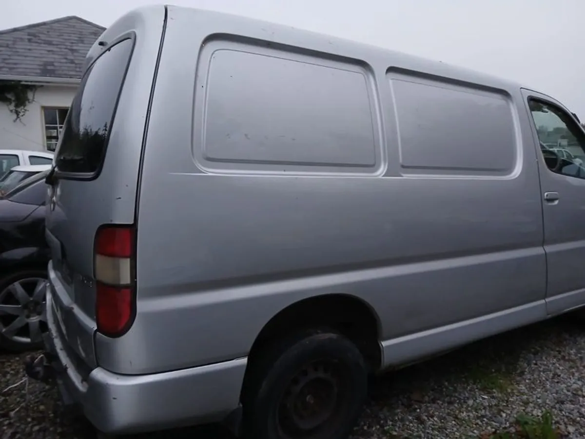 2008 Toyota Hiace Swb Timing Belt Snapped - Image 4