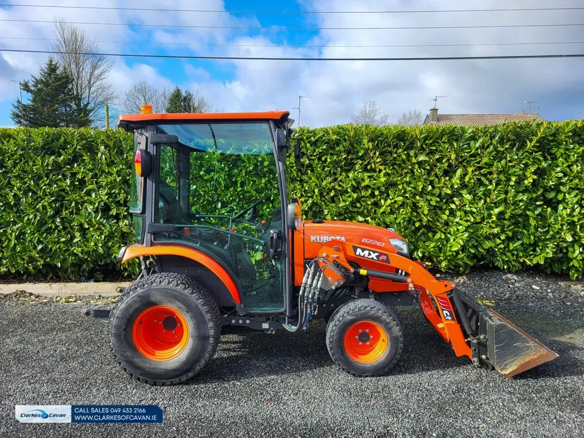 Kubota B2261 2022 Compact Tractor - Image 2